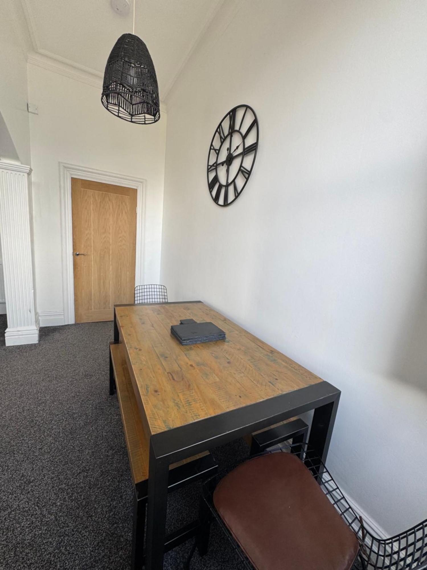 Spacious Victorian Birkdale Apartment With Garden Southport Extérieur photo